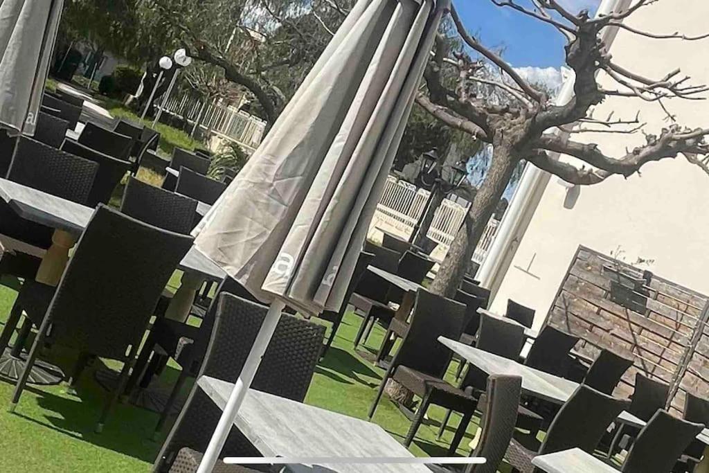 Studio Cosy Residence Odalys 3 Etoiles La Londe-les-Maures Zewnętrze zdjęcie